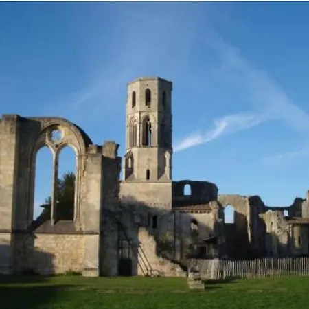 Maison A La Campagne Proche Saint-emilion *